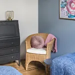 Nice Home In Ovezande With Wifi